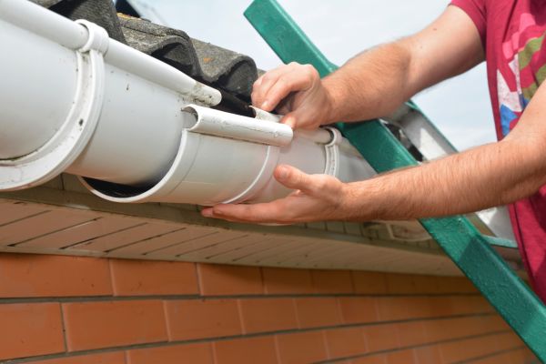 Cost of Large Gutter Repair in Bowie